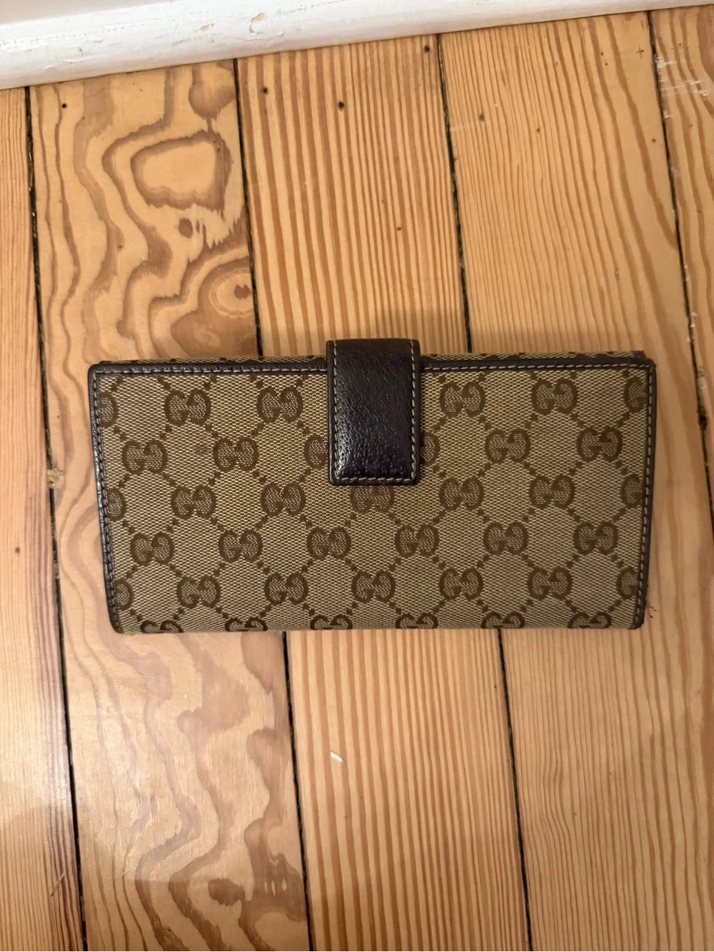 Gucci Beige/Brown GG Canvas Wallet with Red-Green Web Bow